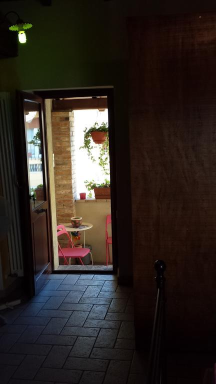 B&B La Casuccia Di Ассизи Экстерьер фото